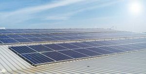 ระบบ Solarcell แบบ Ongrid ใช้แผงโซล่าเซลแบบ Poly Seraphim Solar ขนาด 330วัตต์ กริดอินเวอร์เตอร์ SMA 20KW ติดตั้งบนหลังคาอาคารมูลนิธิเด็ก